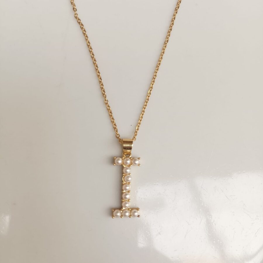 Collar Inicial "I" Estilo Coquette con Perlas