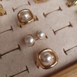 Anillo "Perla Enmarcada" Vintage Moderno